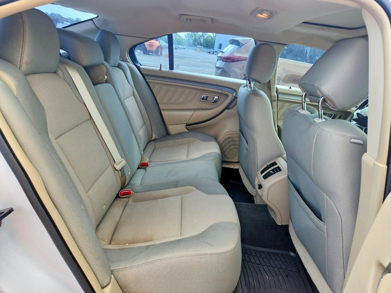 Ford Taurus