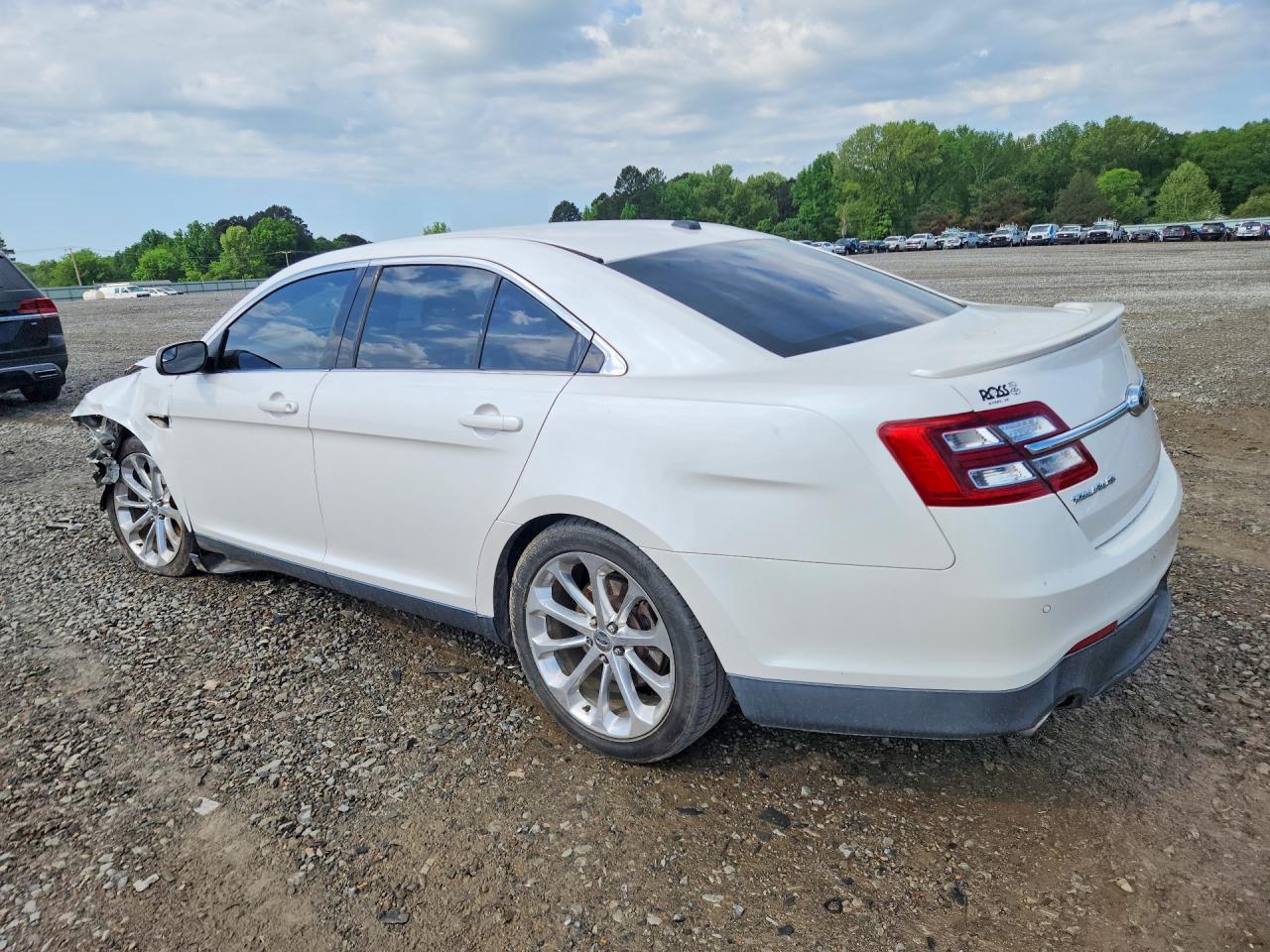 Ford Taurus