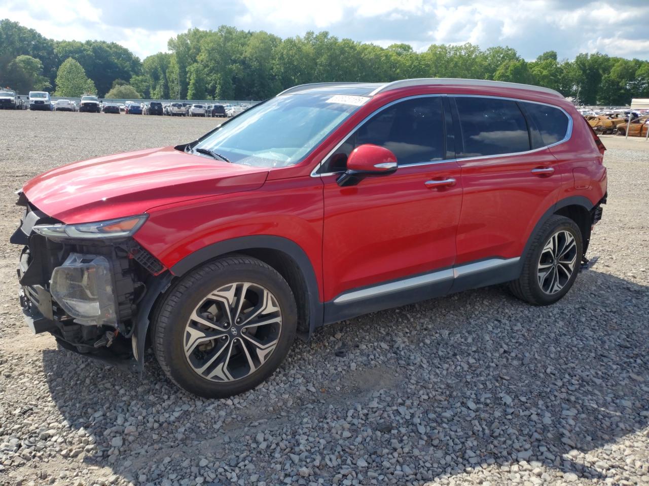 Salvage Hyundai SANTA FE Image