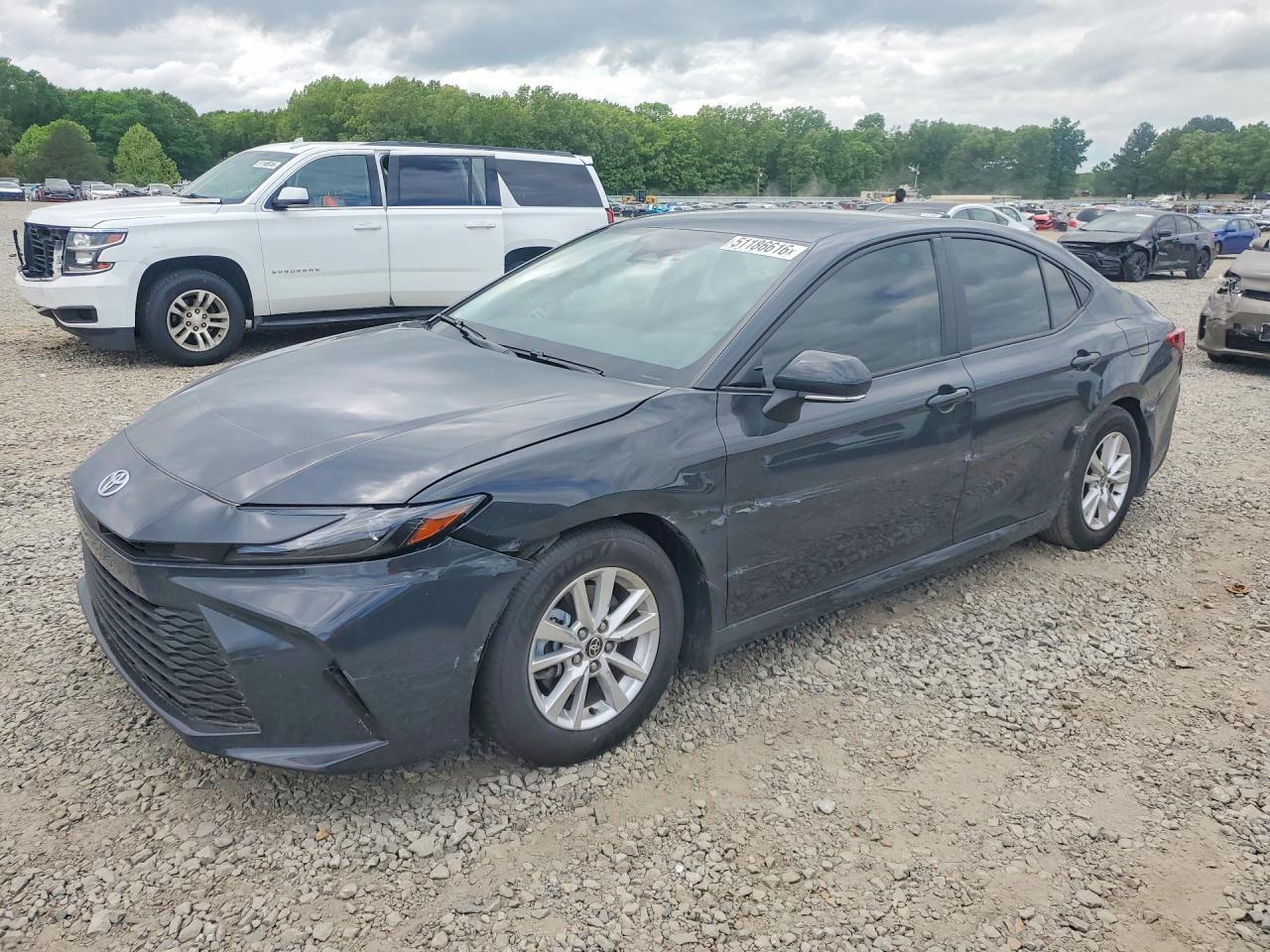 Salvage Toyota Camry Image