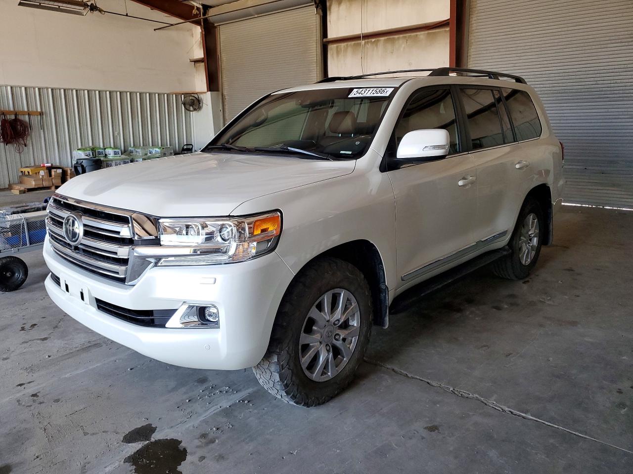 Salvage Toyota Land Cruis Image