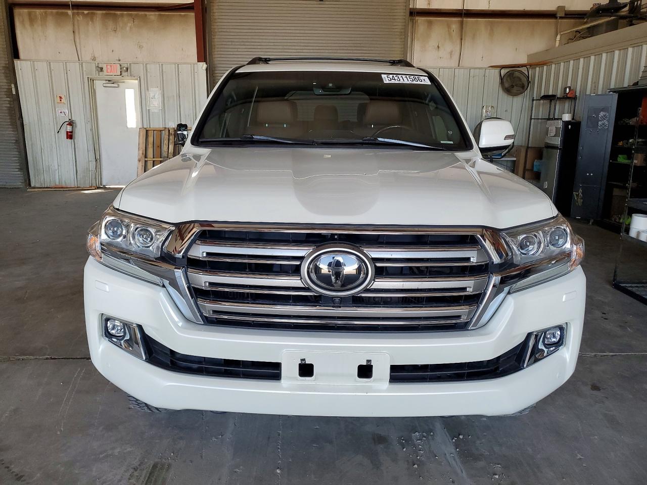 Toyota Land Cruis Base