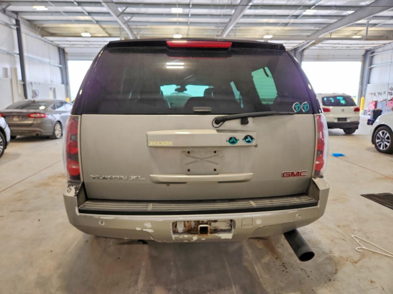 GMC Yukon Denali
