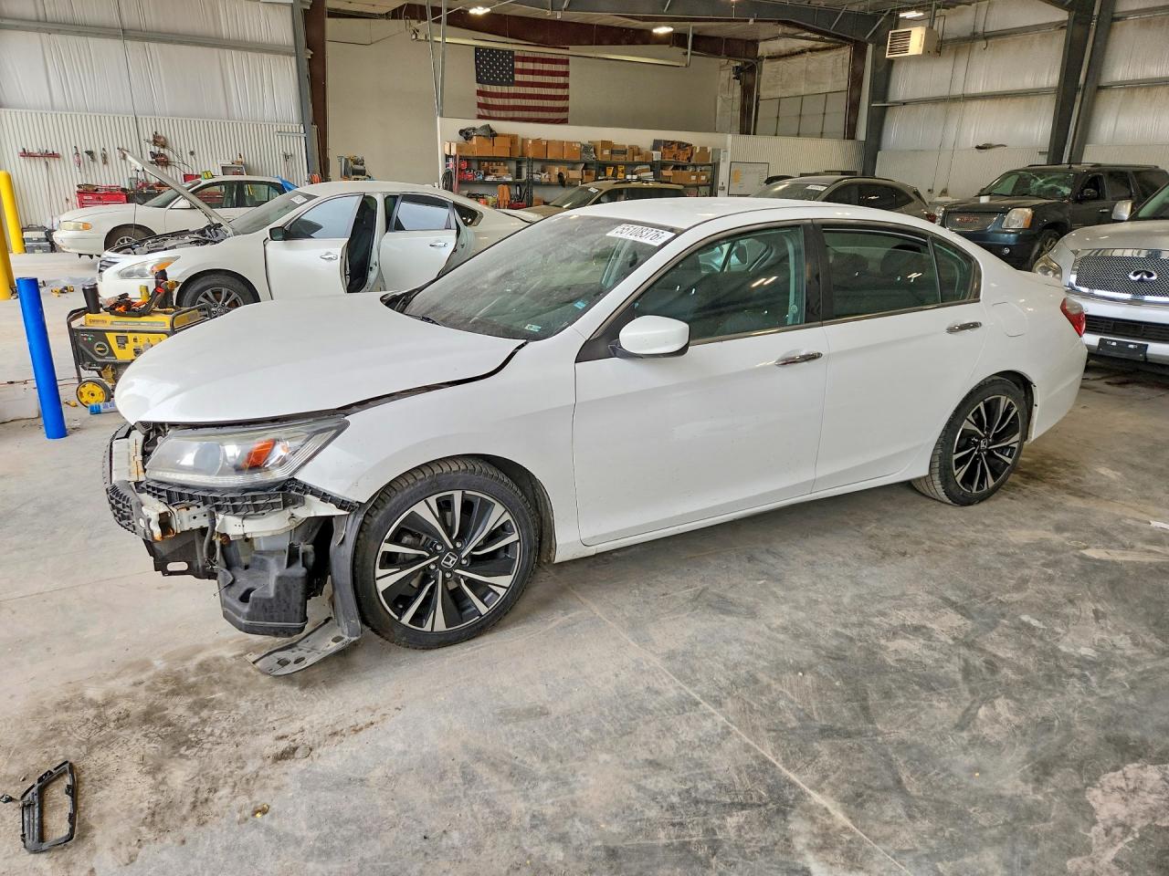 Salvage Honda Accord Image