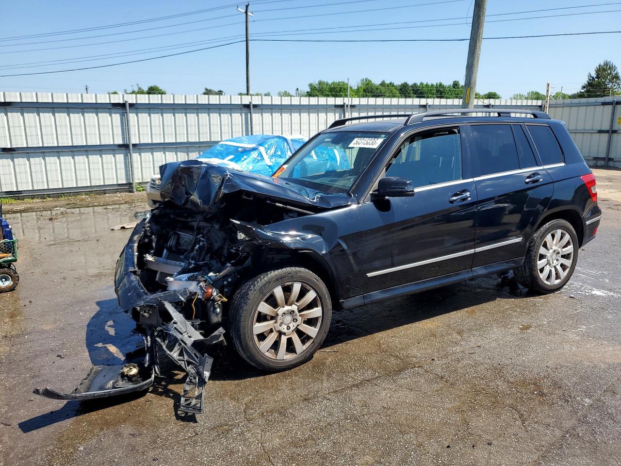 Salvage Mercedes-Benz GLK Image