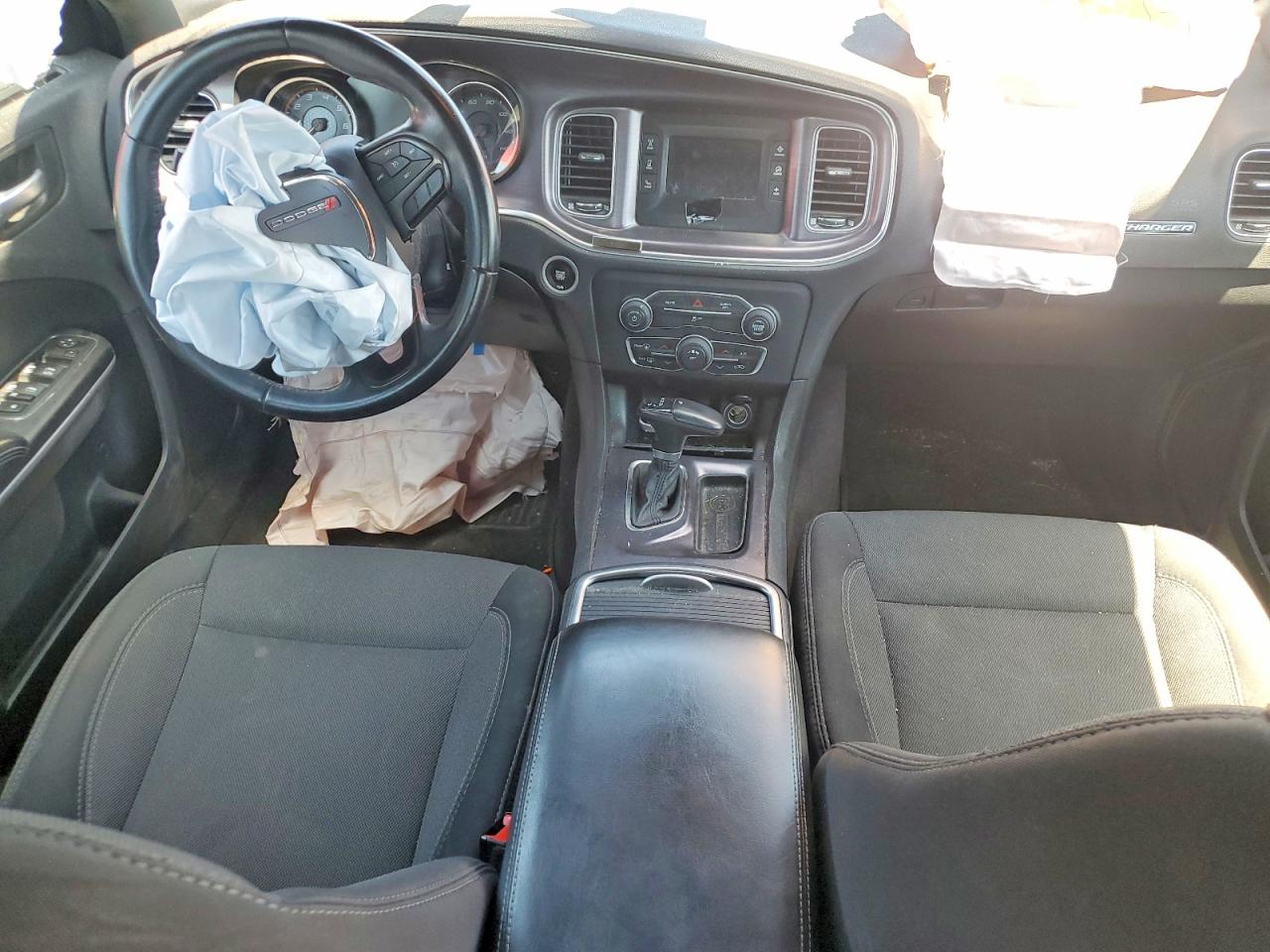 Dodge Charger Se