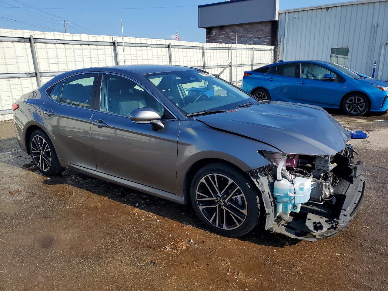 Toyota Camry Xle