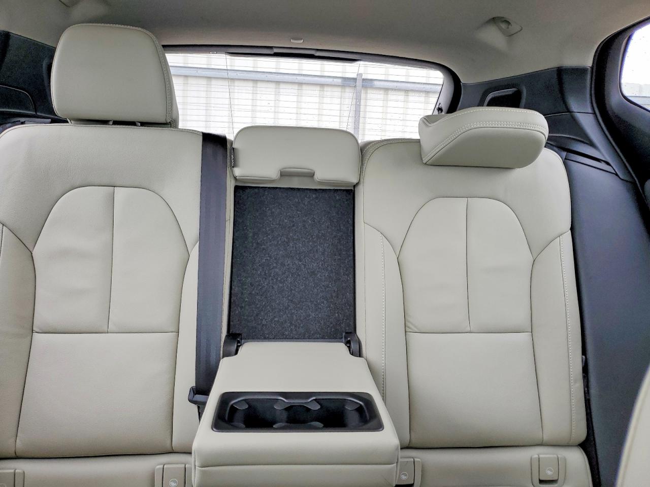 Volvo XC40 Plus