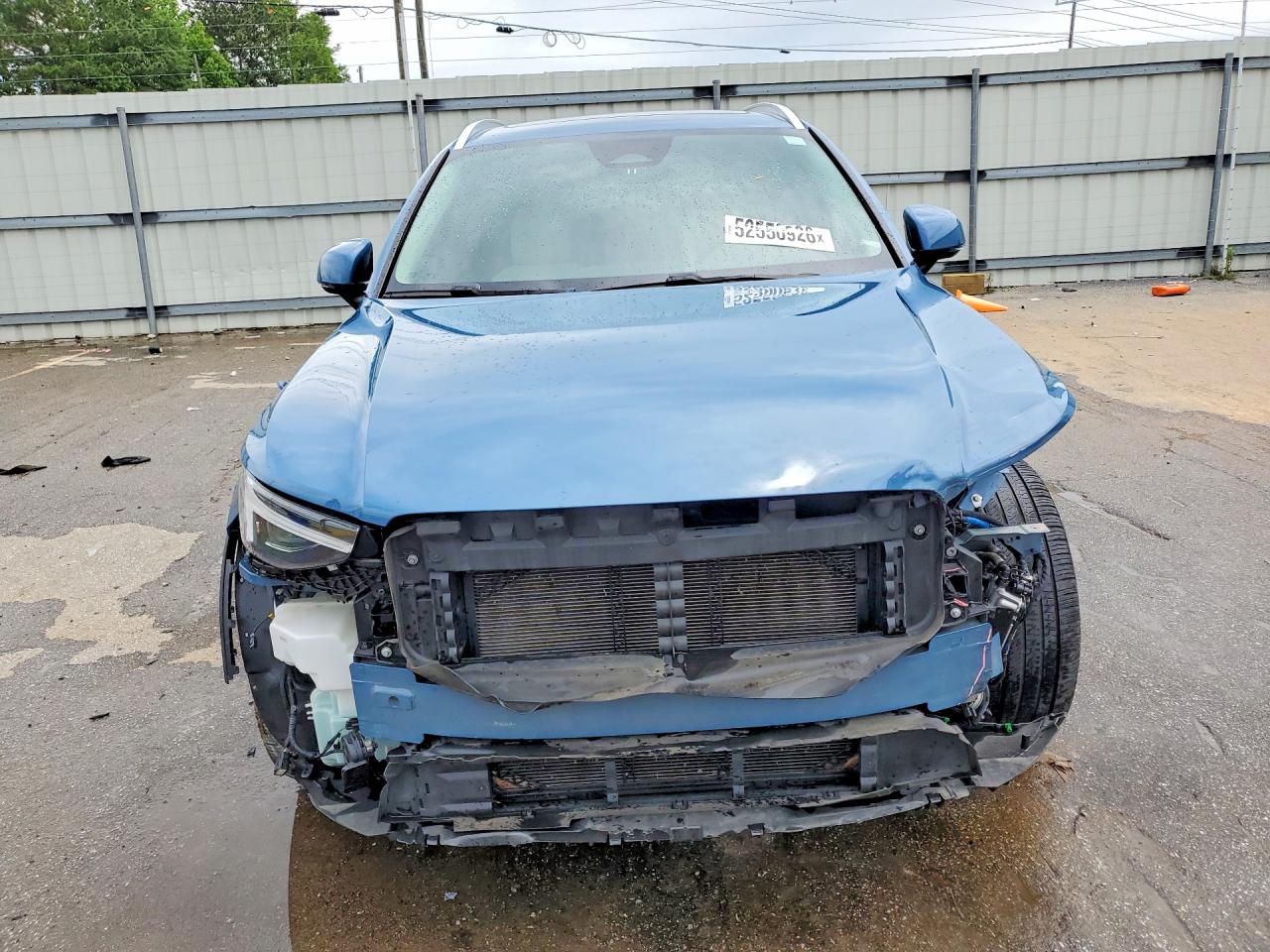 Volvo XC40 Plus