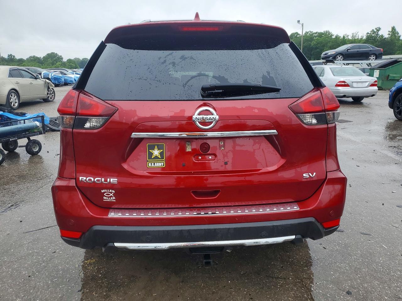 Nissan Rogue Sv