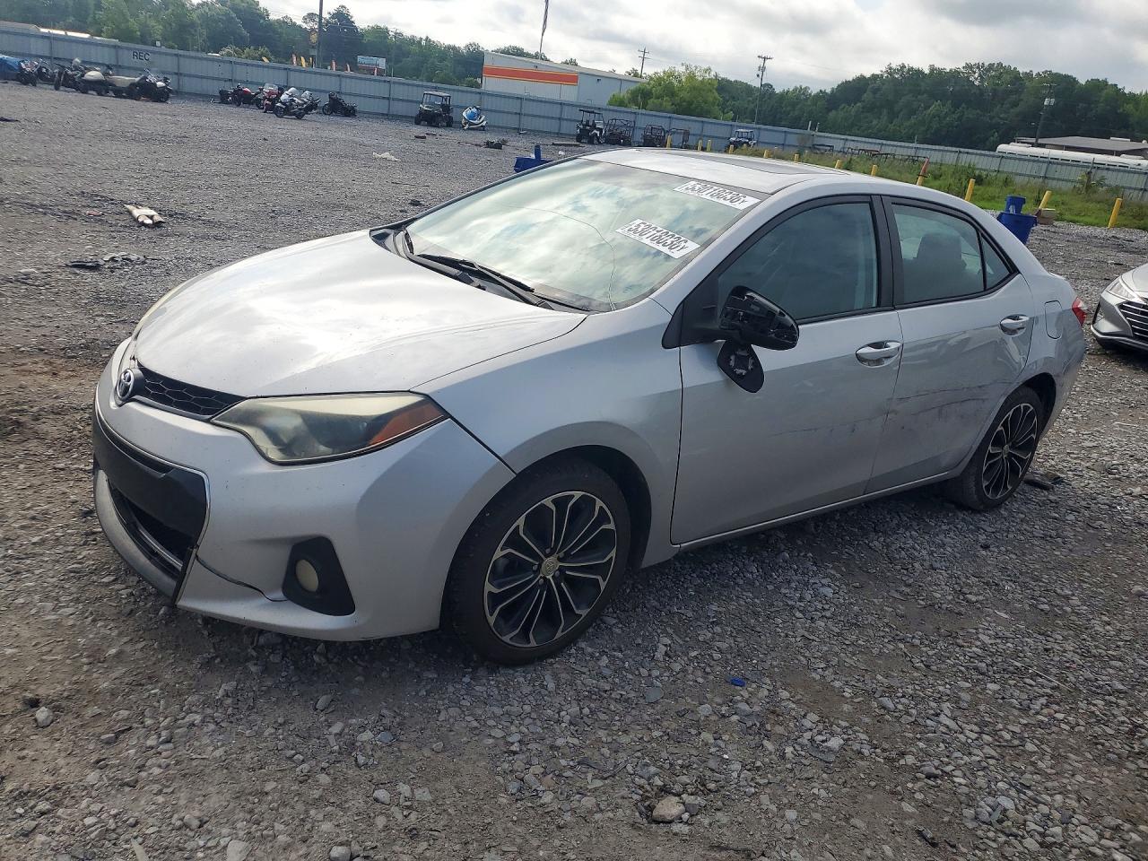 Salvage Toyota Corolla Image