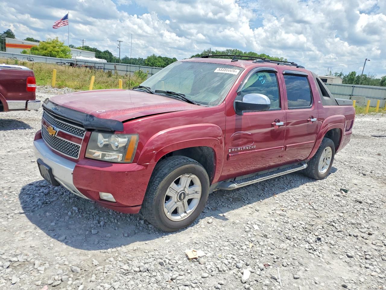 Salvage Chevrolet Avalanche Image