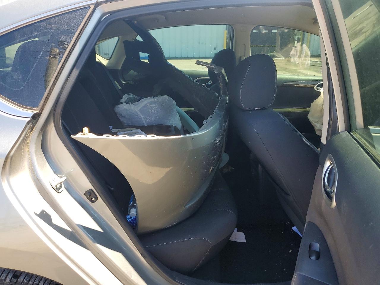 Nissan Sentra S