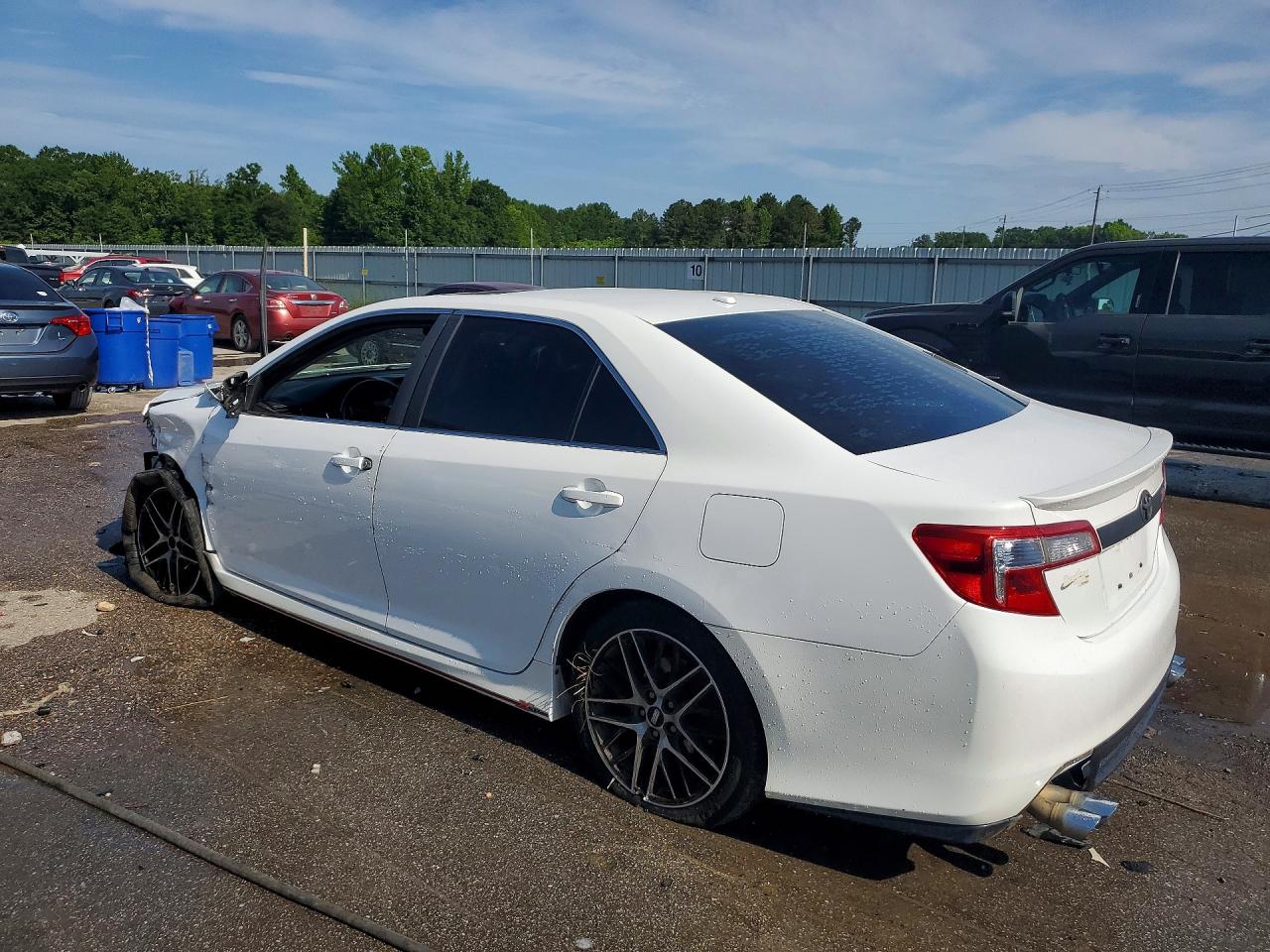 Toyota Camry Se