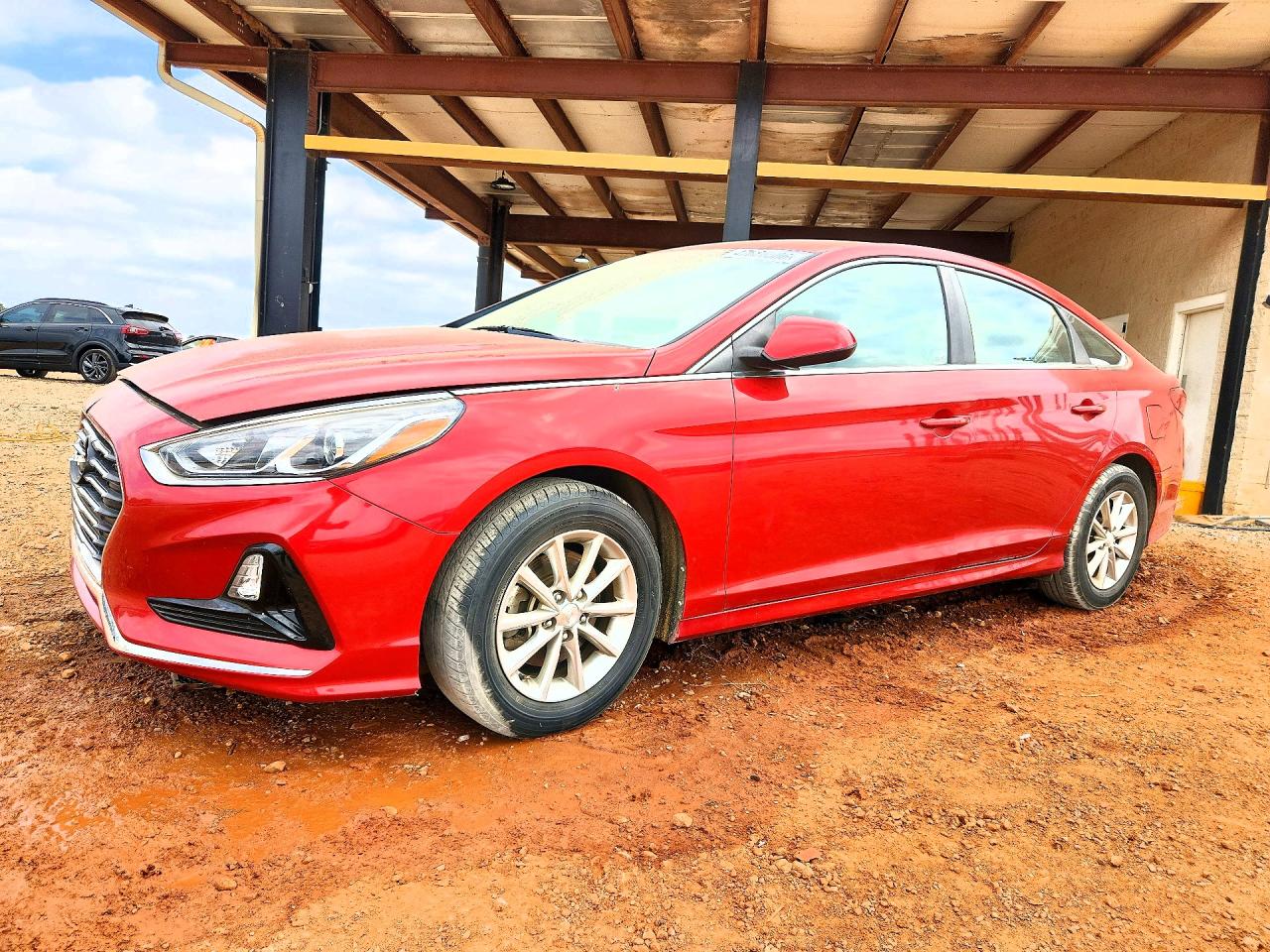 Salvage Hyundai SONATA Image