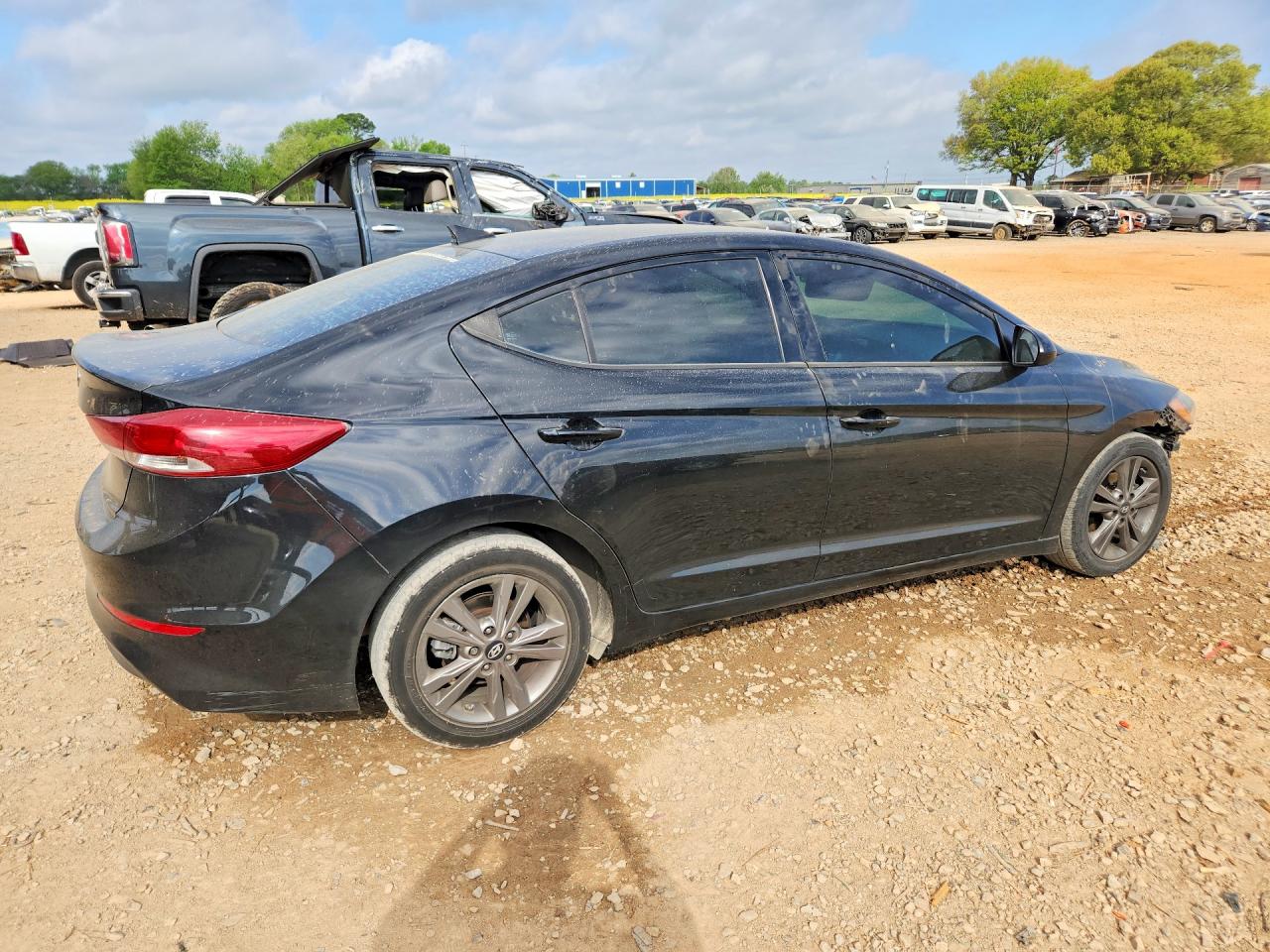 Hyundai ELANTRA Sel