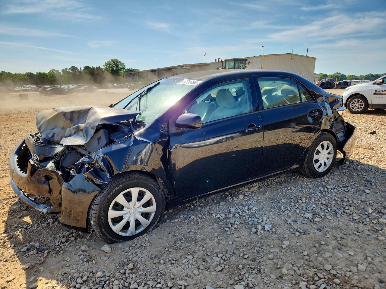 Salvage Toyota Corolla Image