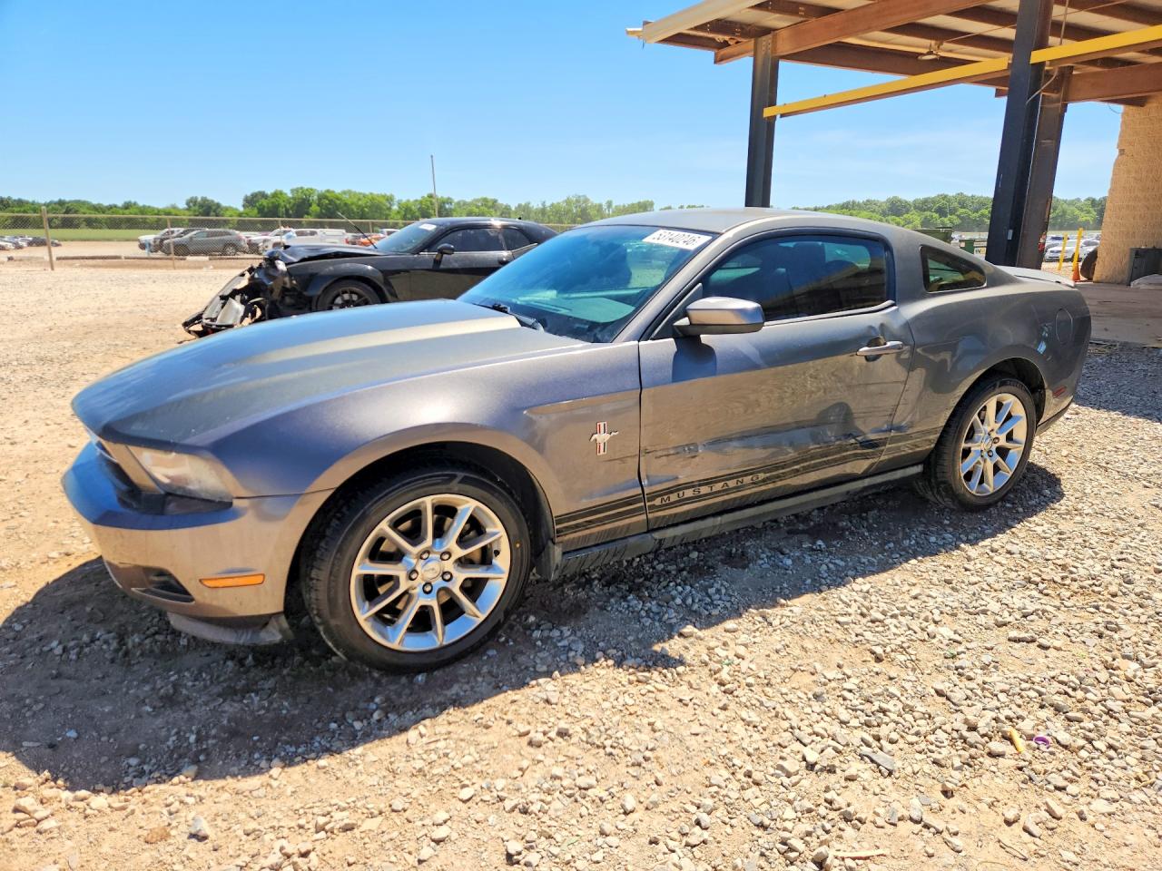 Salvage Ford Mustang Image