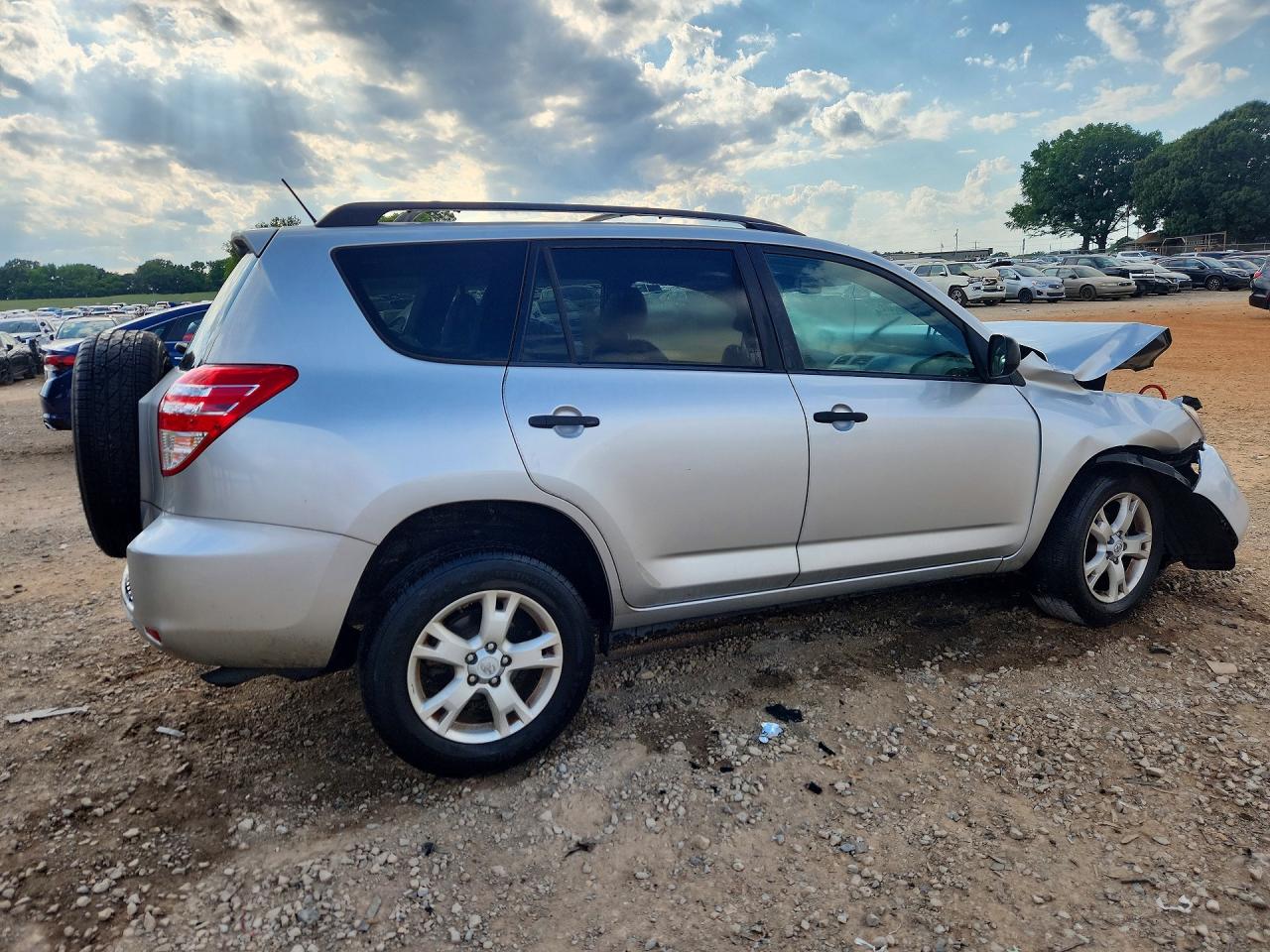 Toyota RAV4 Base