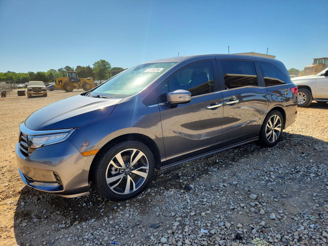 Salvage Honda Odyssey Image