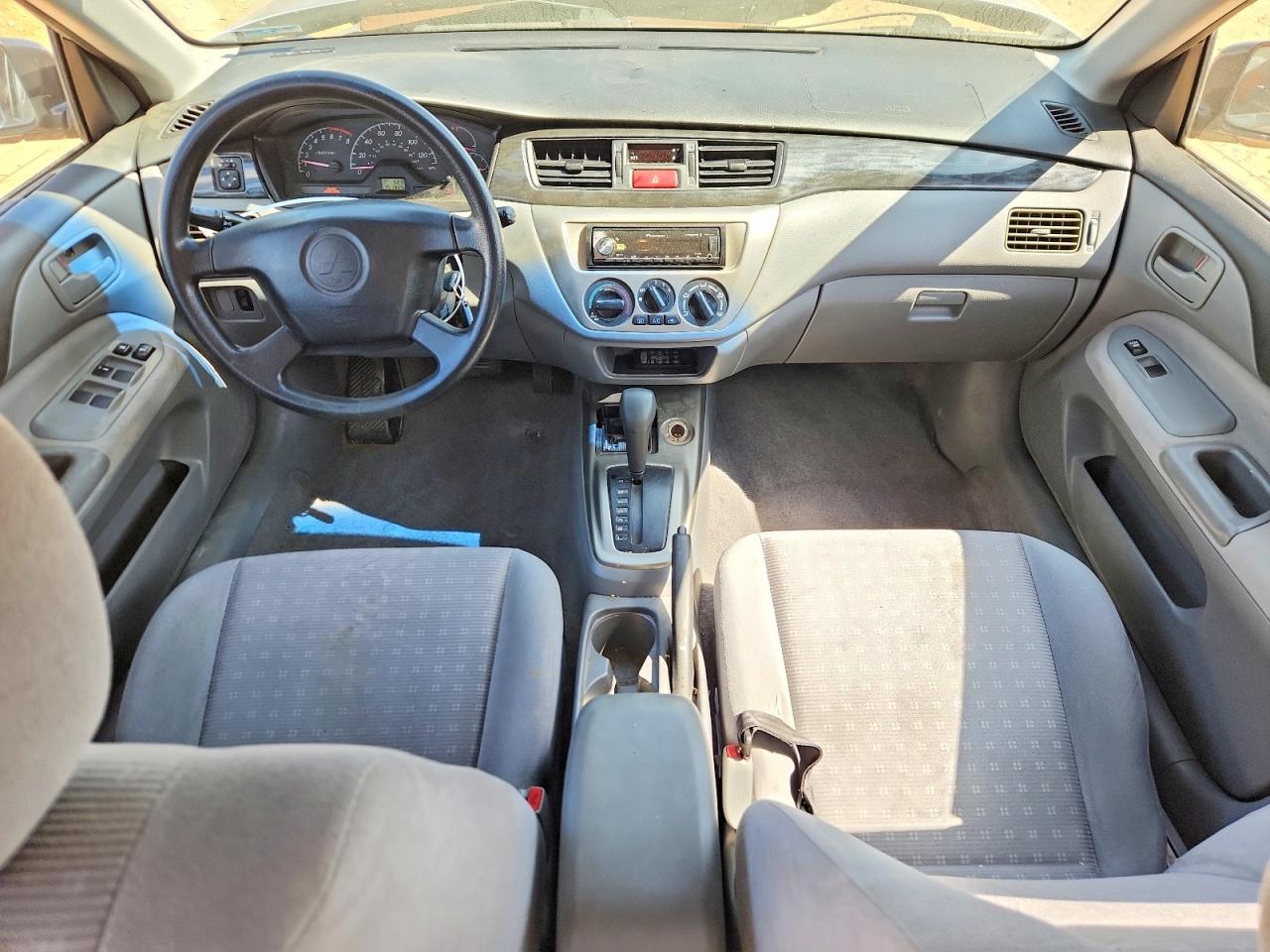Mitsubishi Lancer Es