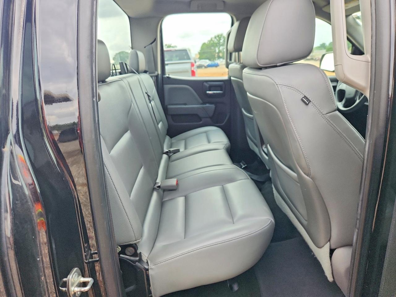 Chevrolet Silverado C1500