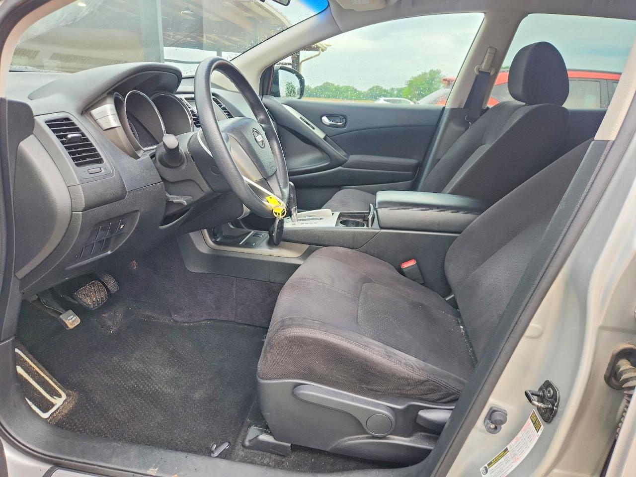 Nissan Murano S