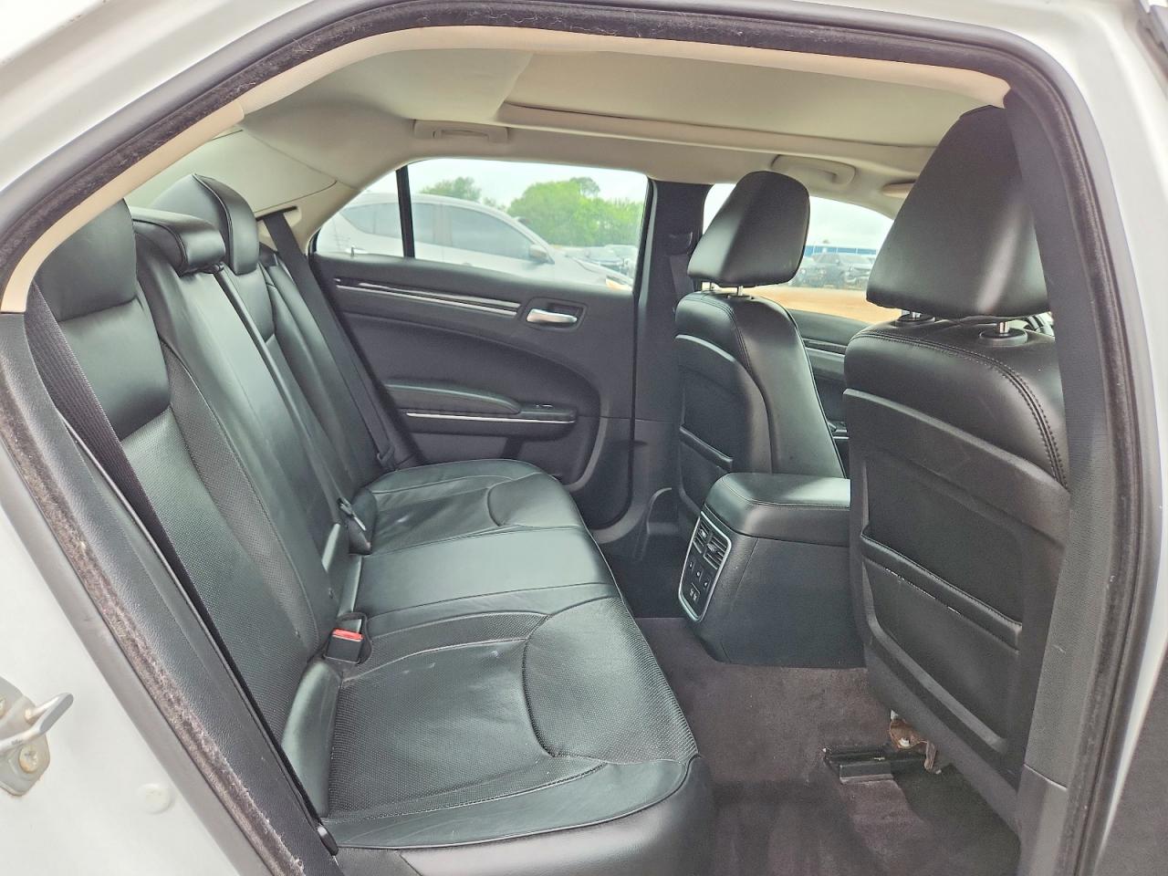 Chrysler 300