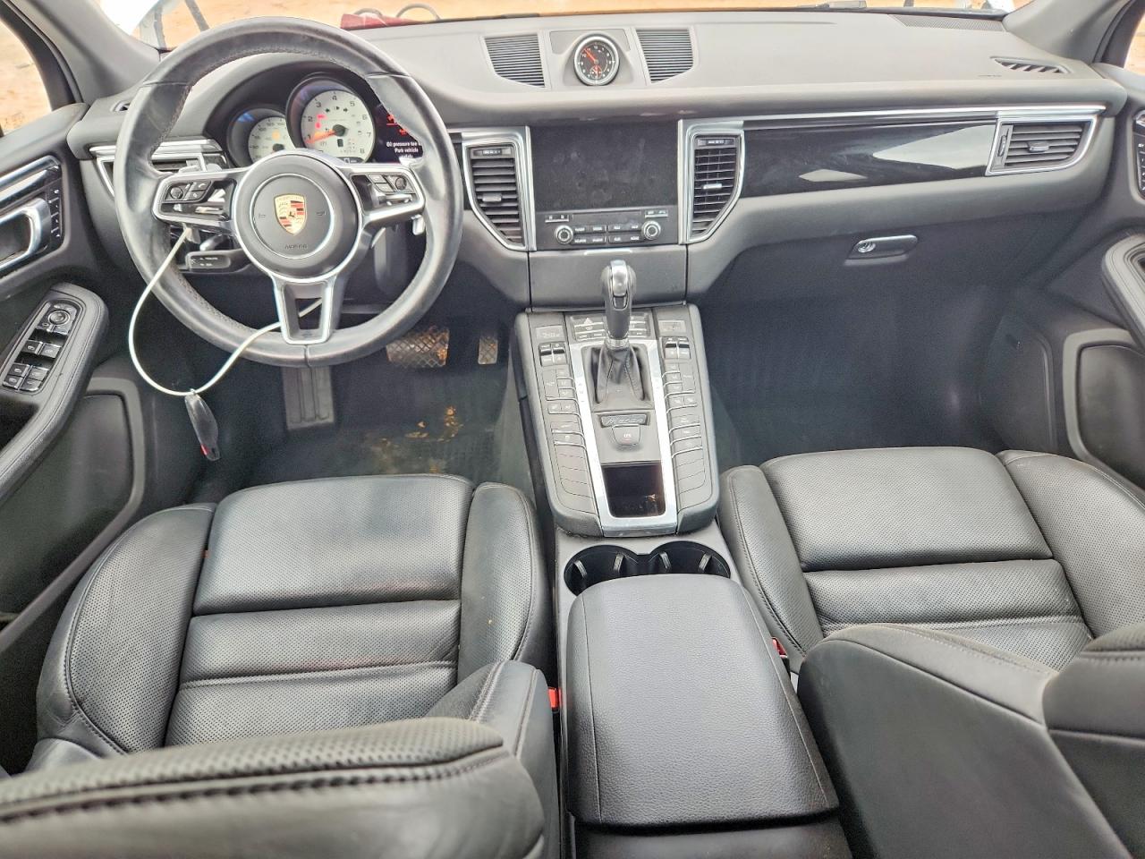 Porsche Macan S