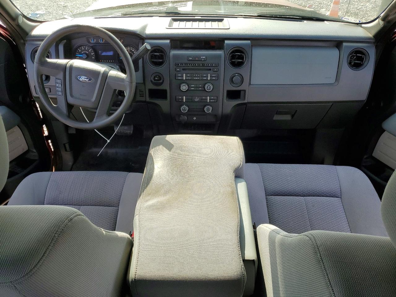 Ford F-150 Super Cab