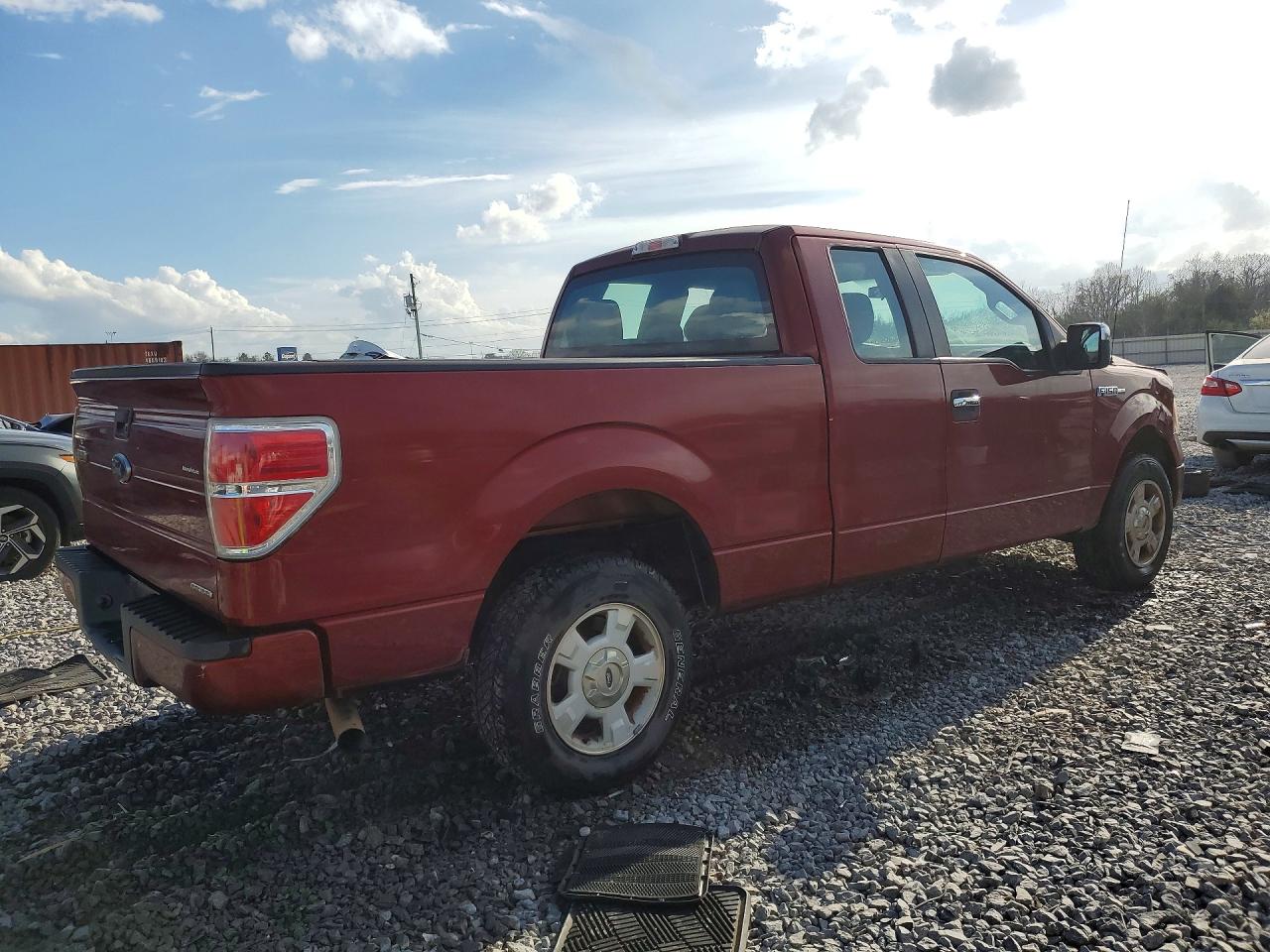 Ford F-150 Super Cab