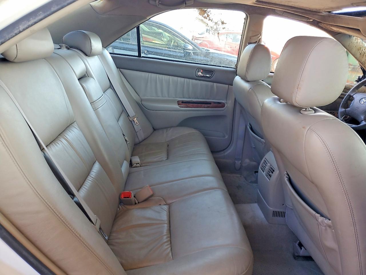 Toyota Camry Xle V6
