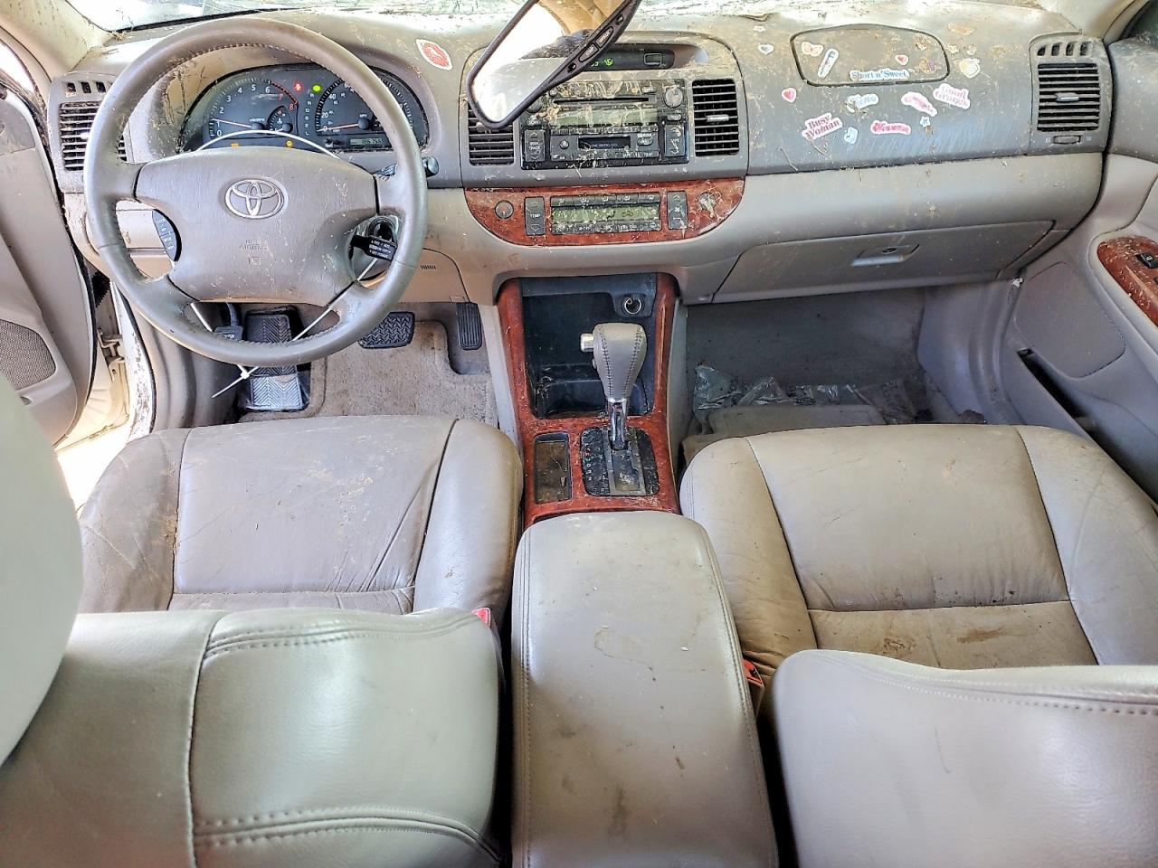 Toyota Camry Xle V6