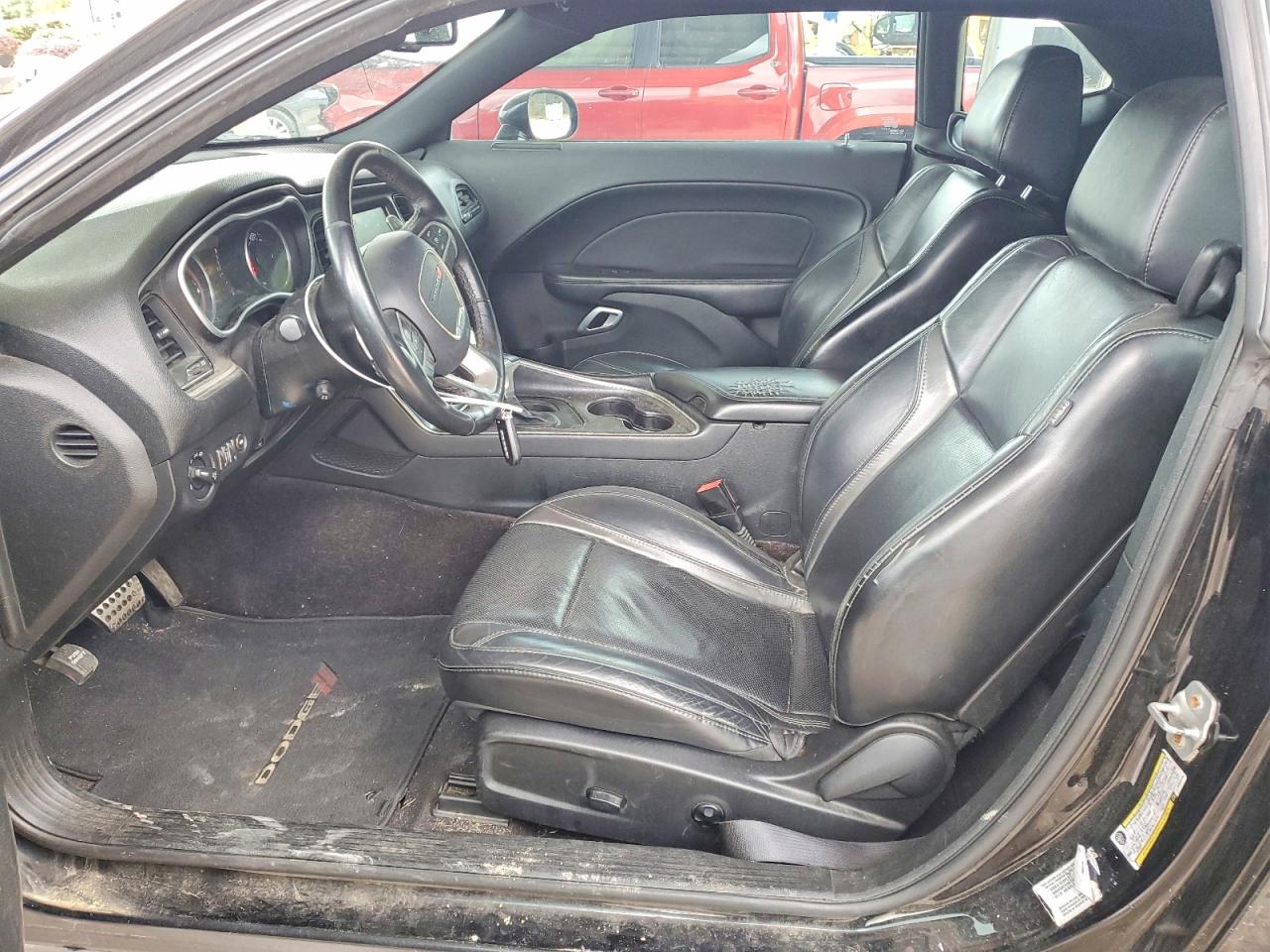 Dodge Challenger Sxt