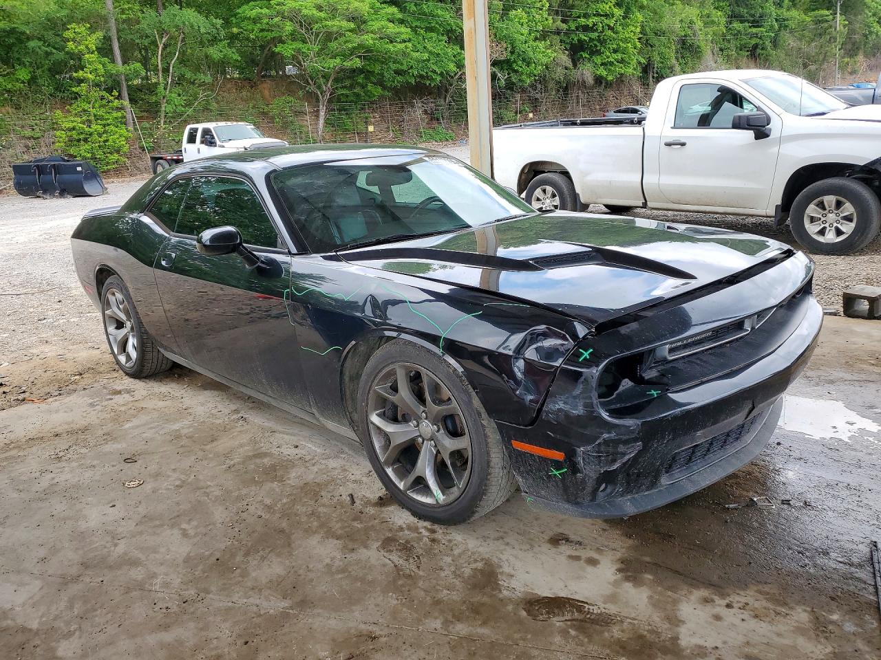 Dodge Challenger Sxt