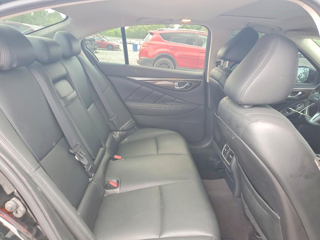 INFINITI Q50 3.0t Luxe