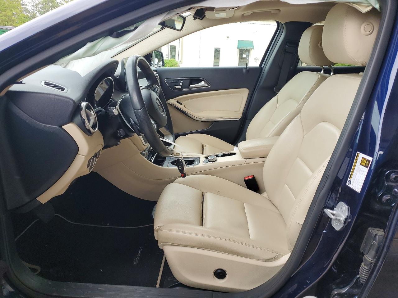 Mercedes-Benz GLA 250