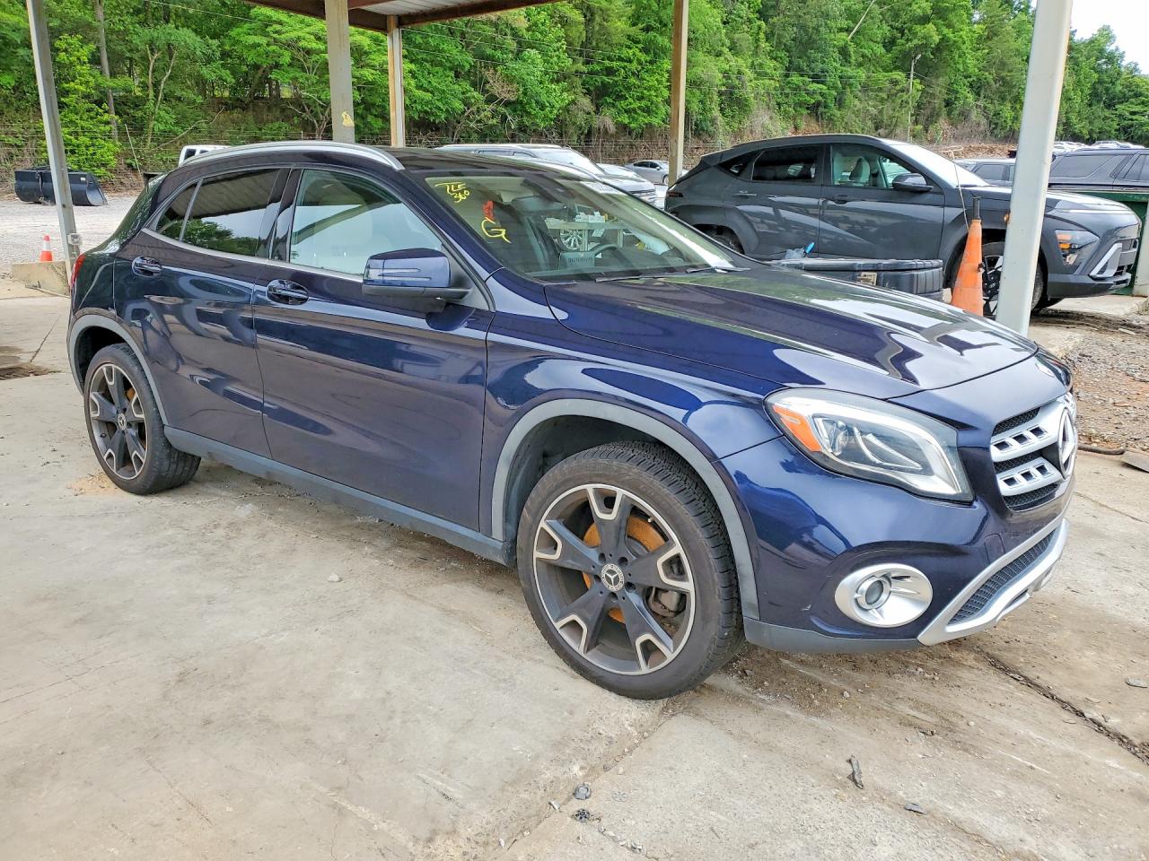 Mercedes-Benz GLA 250