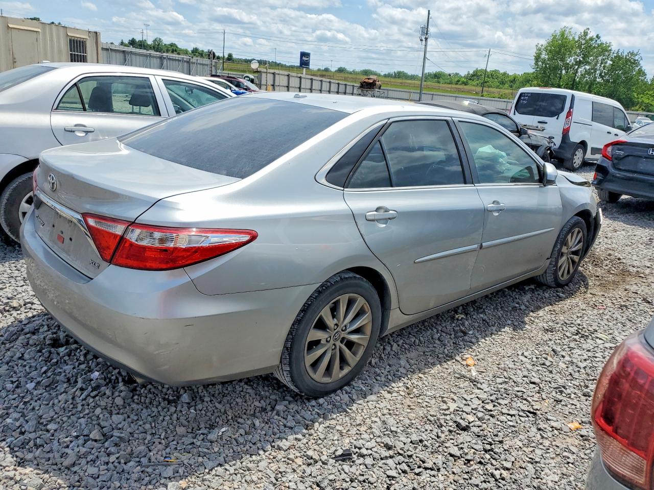 Toyota Camry Xle