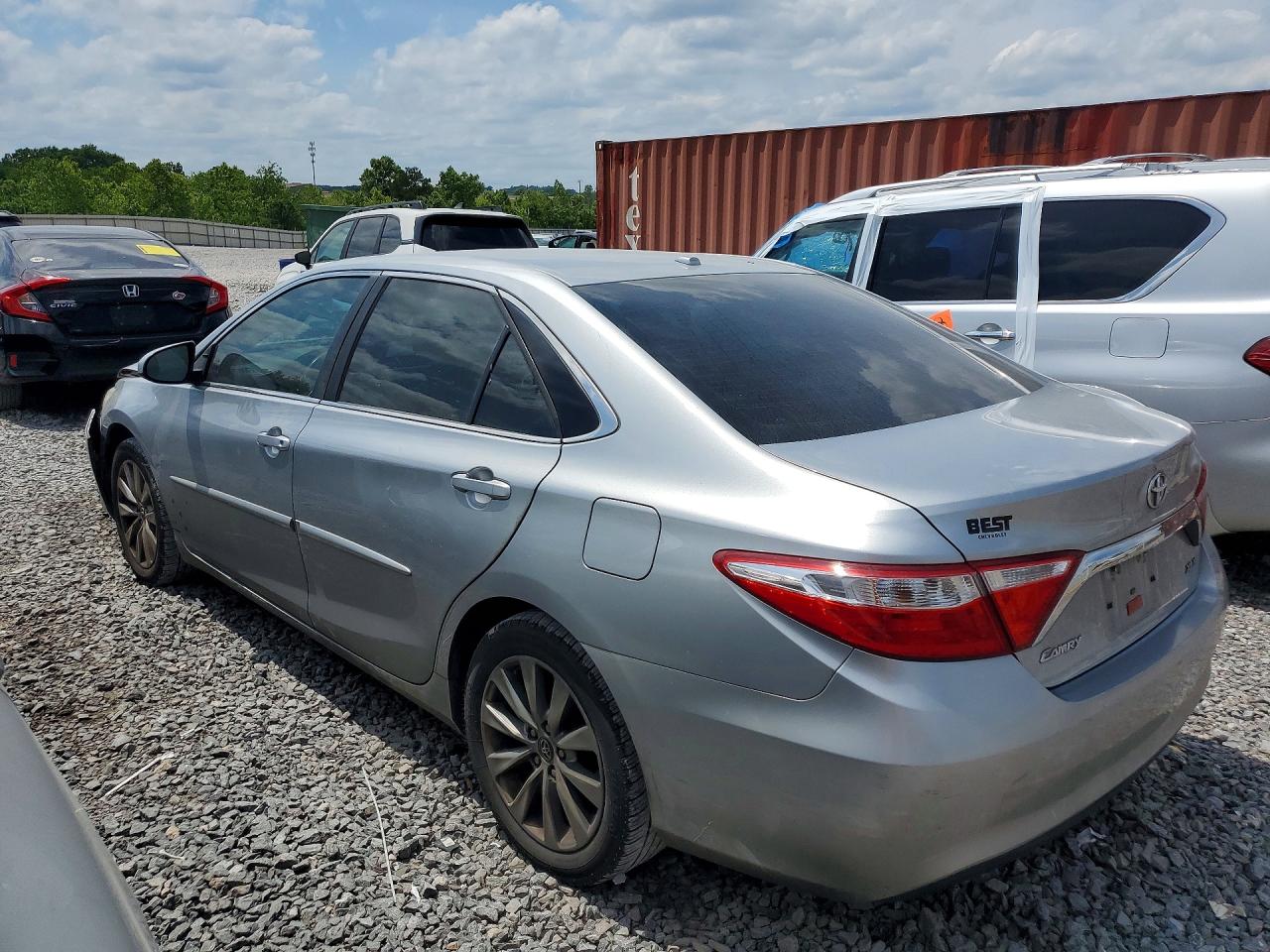 Toyota Camry Xle