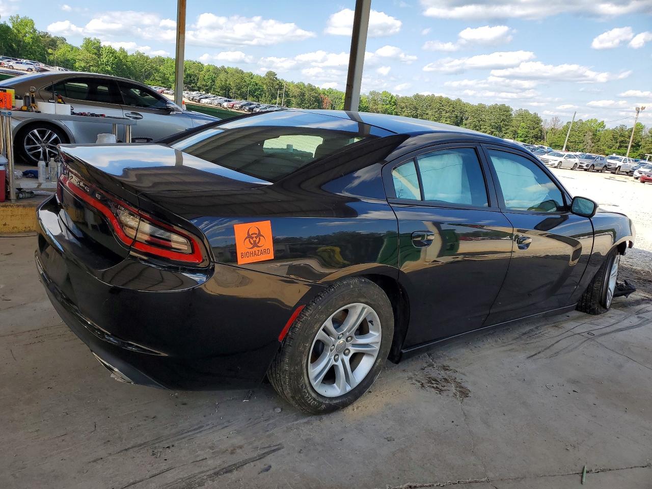 Dodge Charger Se