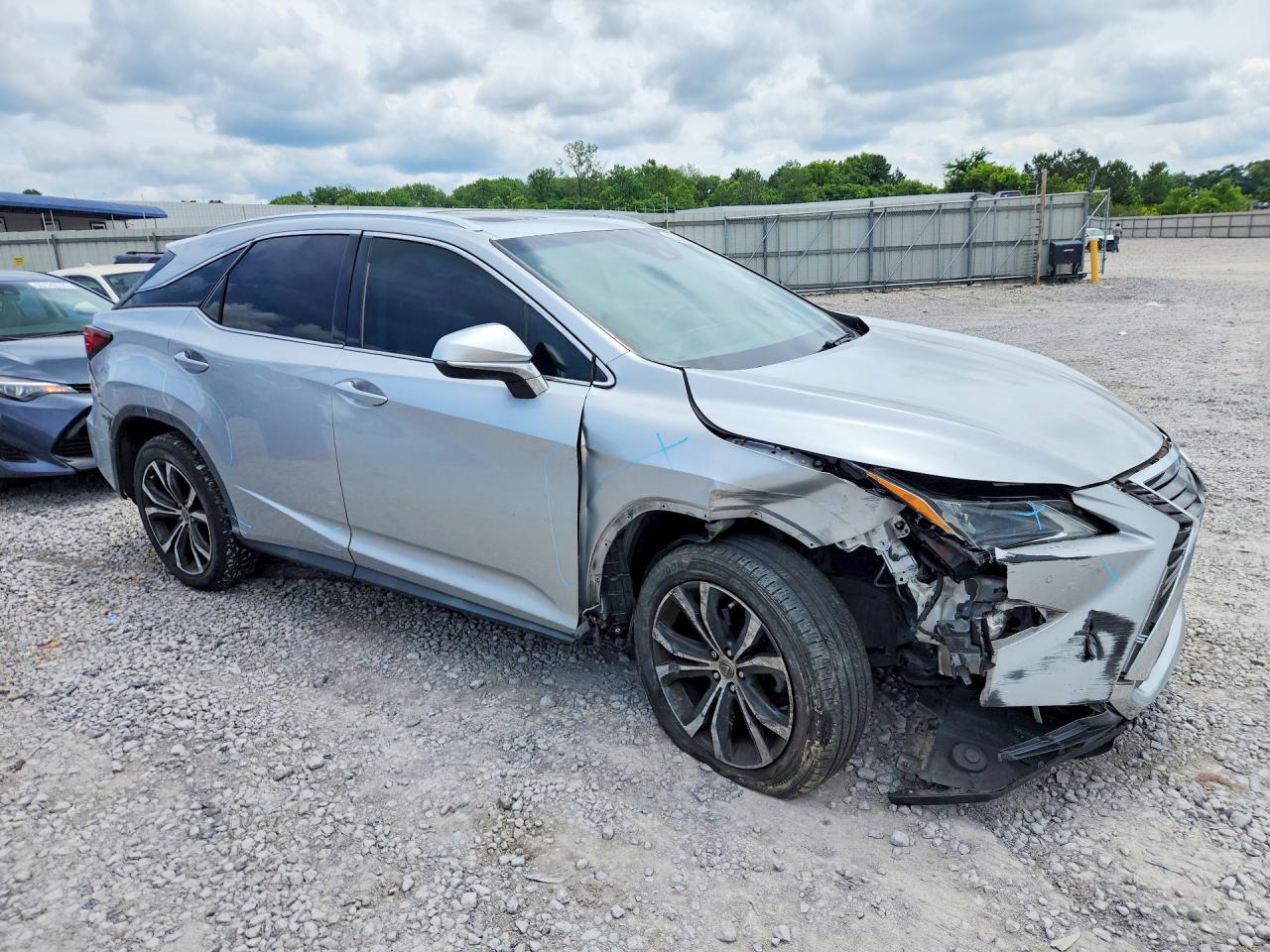 Lexus RX Base