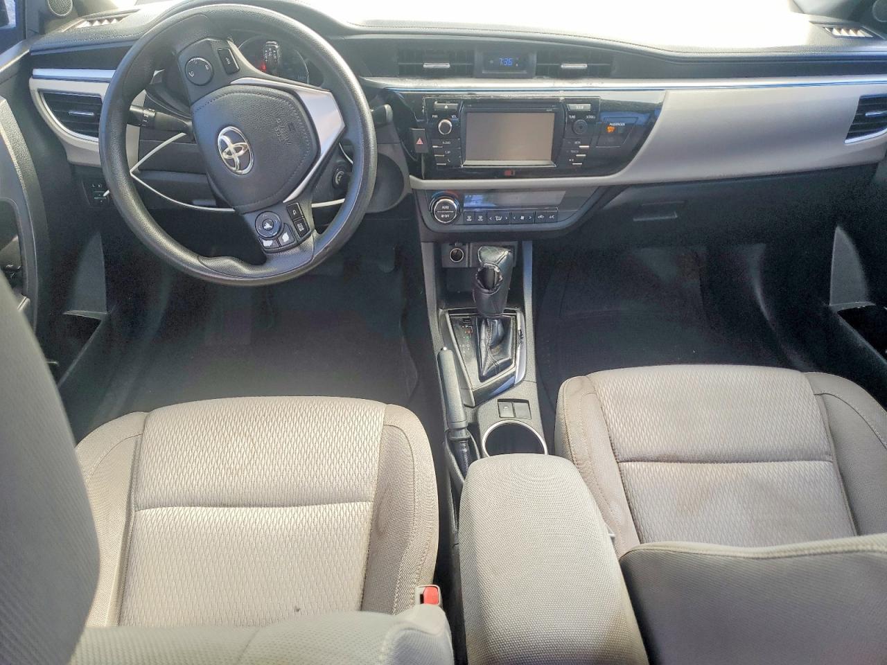 Toyota Corolla Le