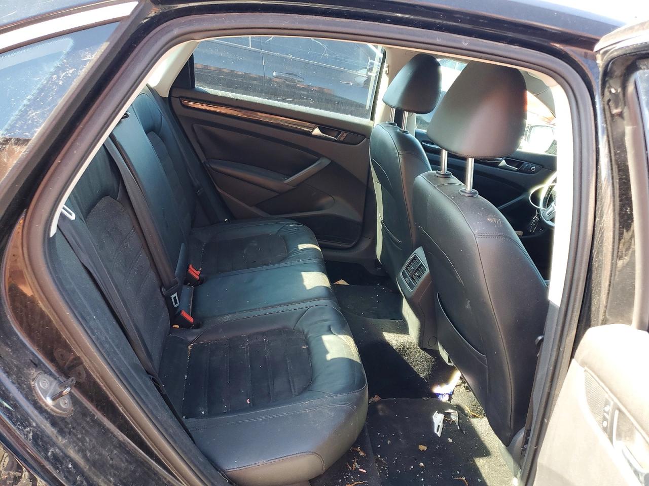 Volkswagen Passat Sel
