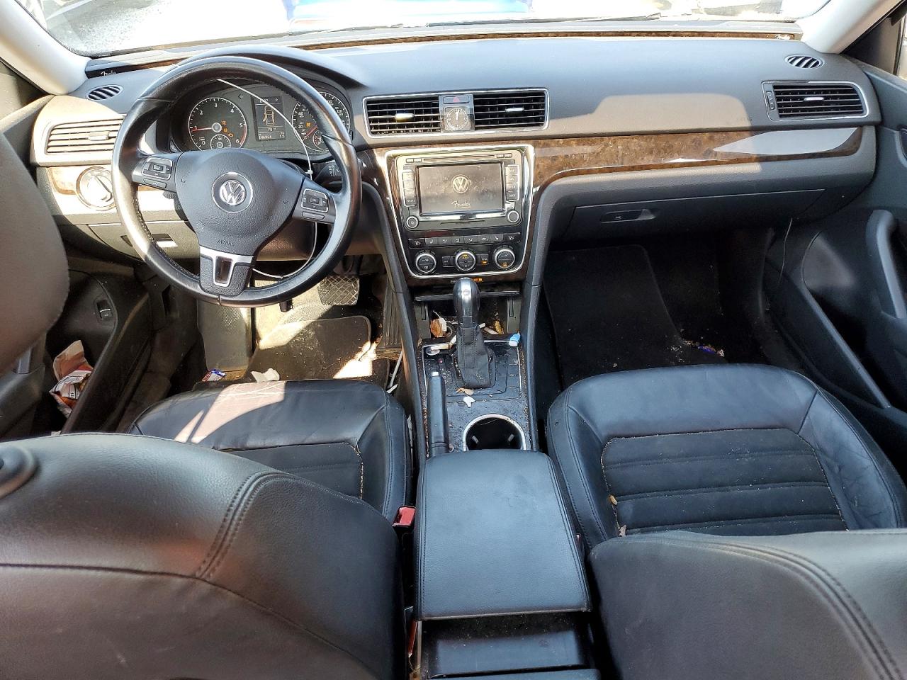 Volkswagen Passat Sel