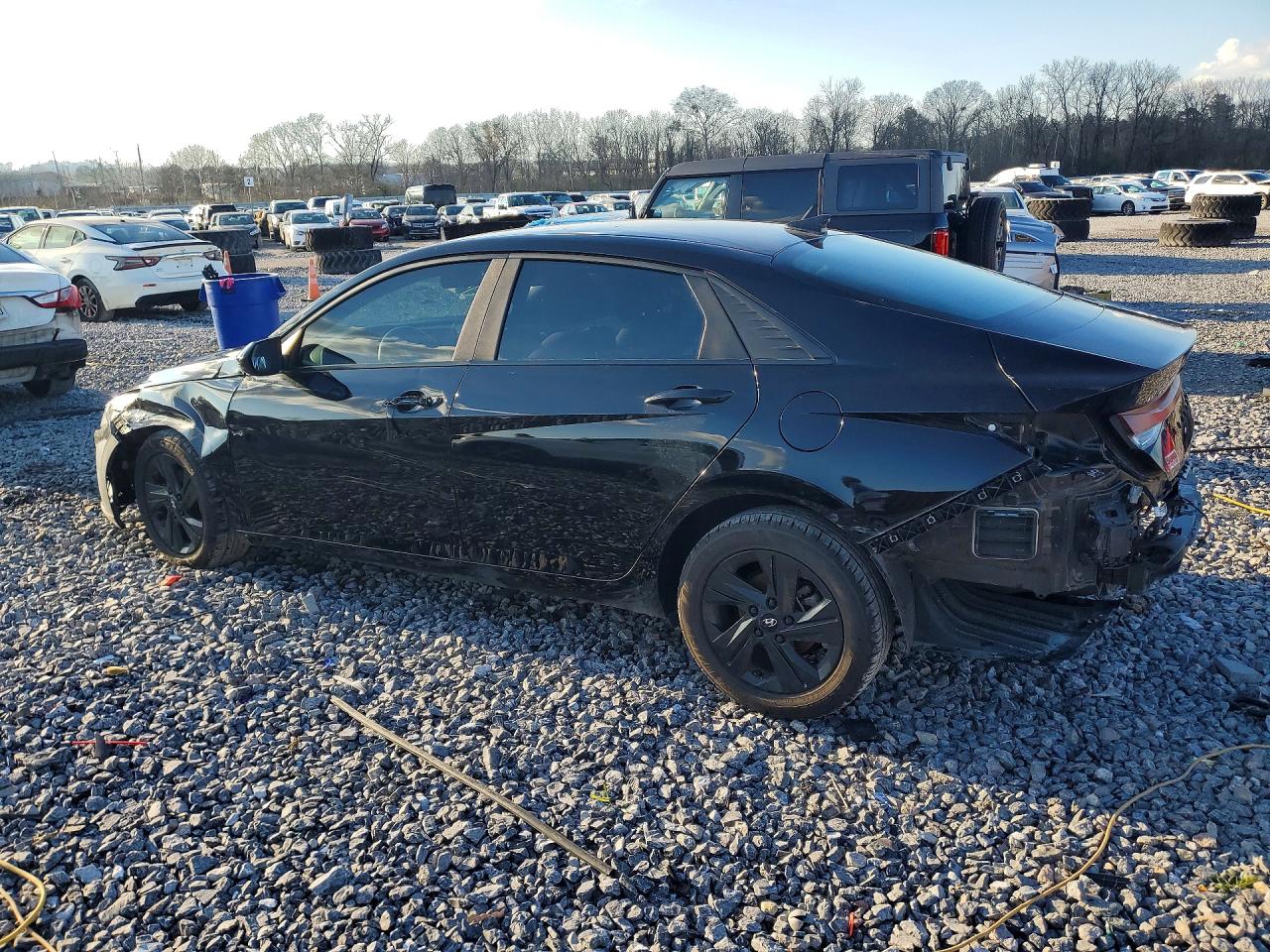 Hyundai ELANTRA Sel