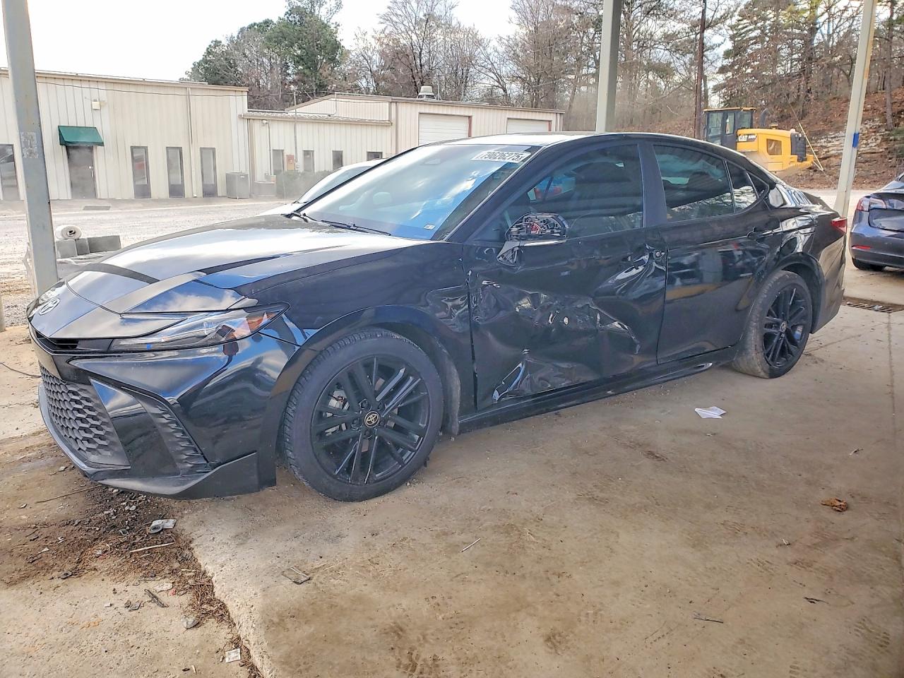 Salvage Toyota Camry Image