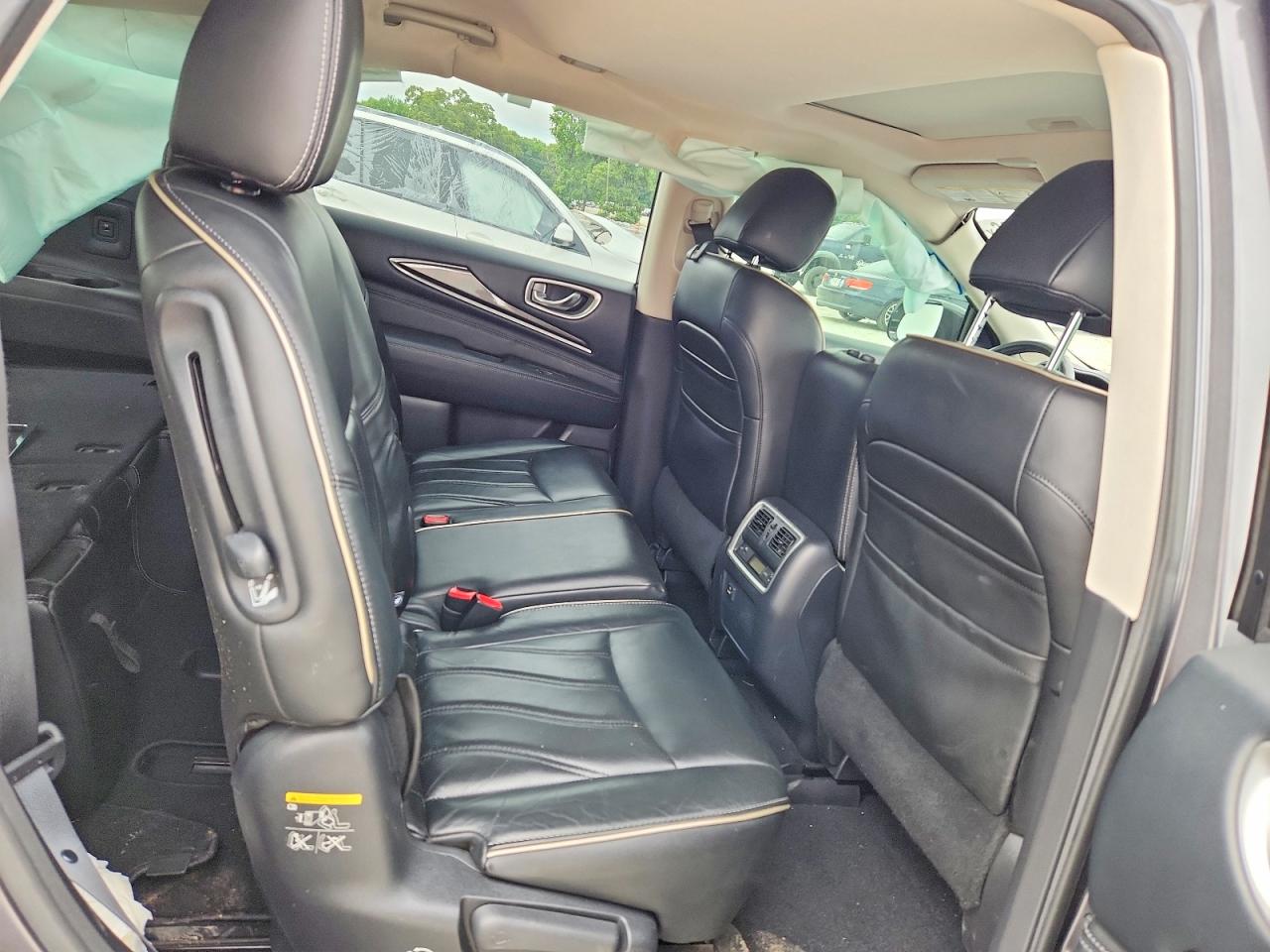 INFINITI Qx Base