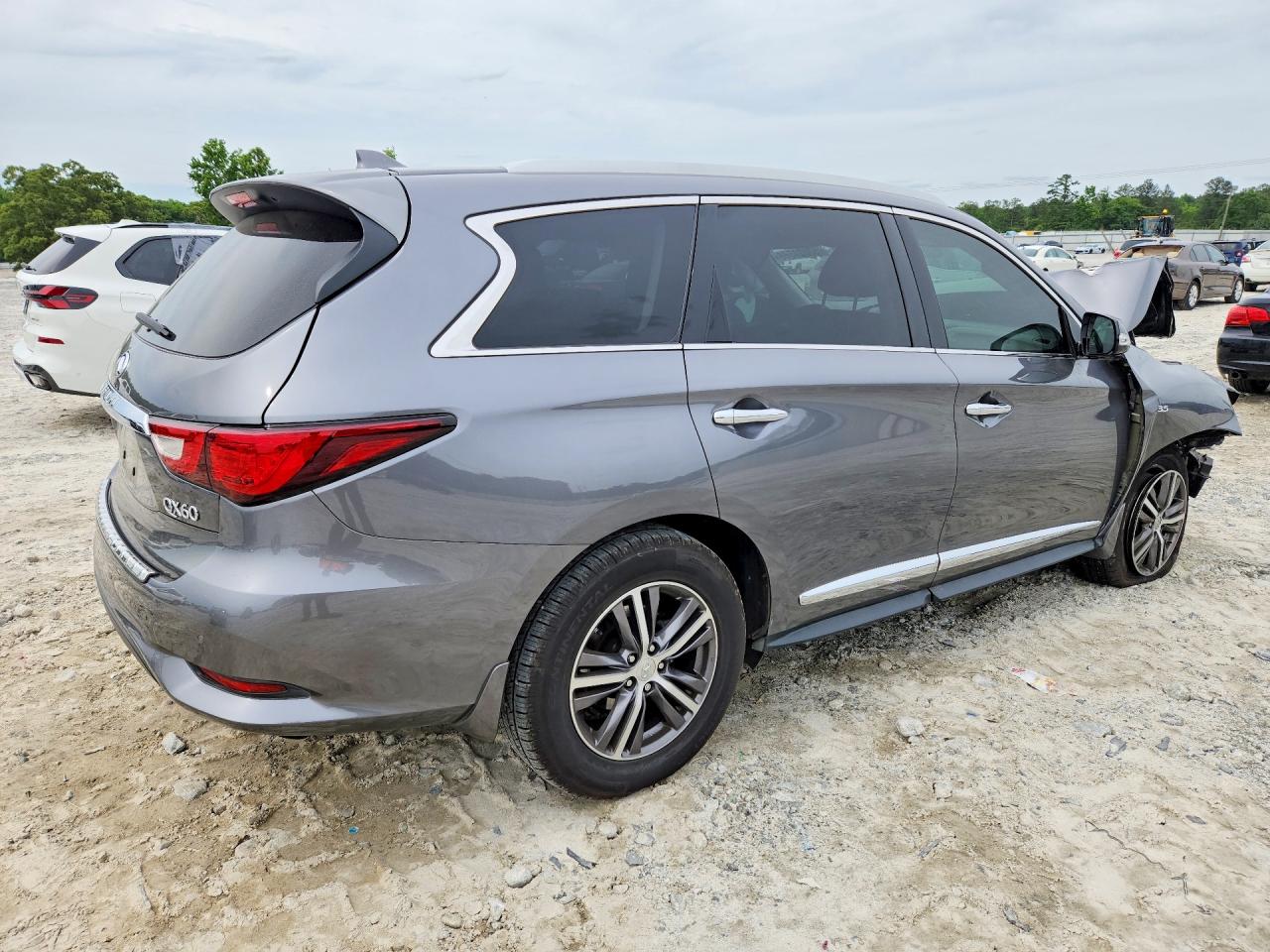 INFINITI Qx Base