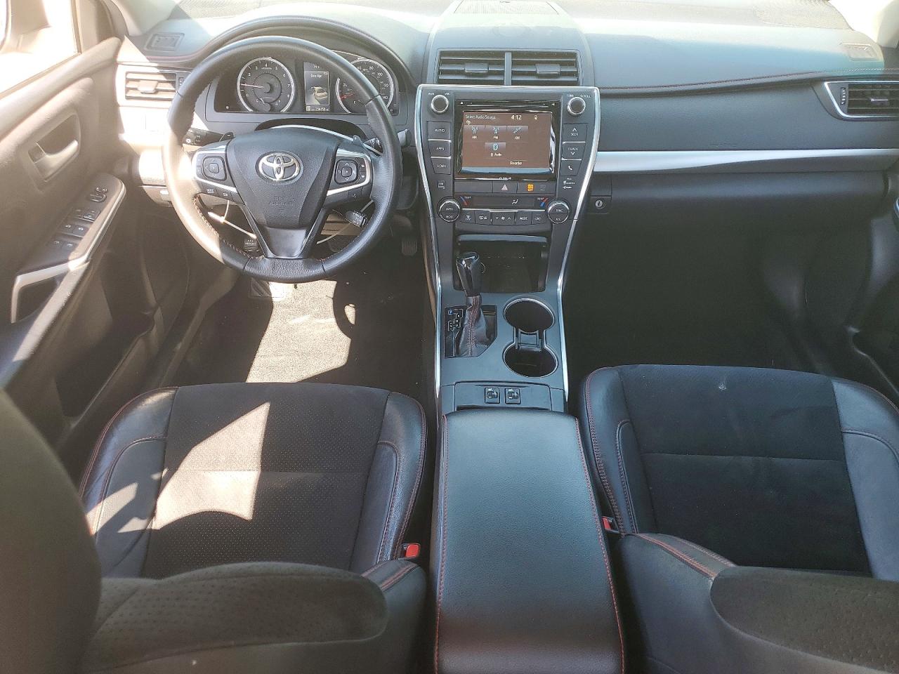 Toyota Camry Xse